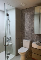 The Lakefront Residences (D22), Condominium #198249702